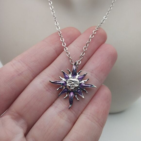 Blazing sun crystal necklace‎ - Picture 2 of 2